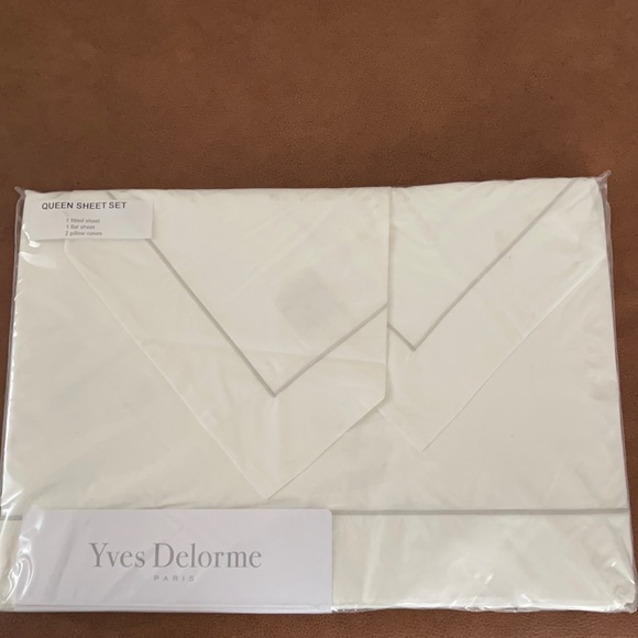 Yves Delorme Bedding Yves Delorme Beige Parure Queen Sheet Set